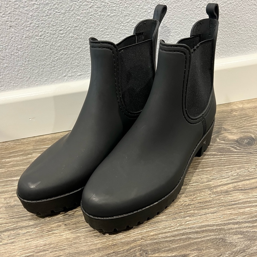 New Jeffrey Campbell Chelsea Rainboots